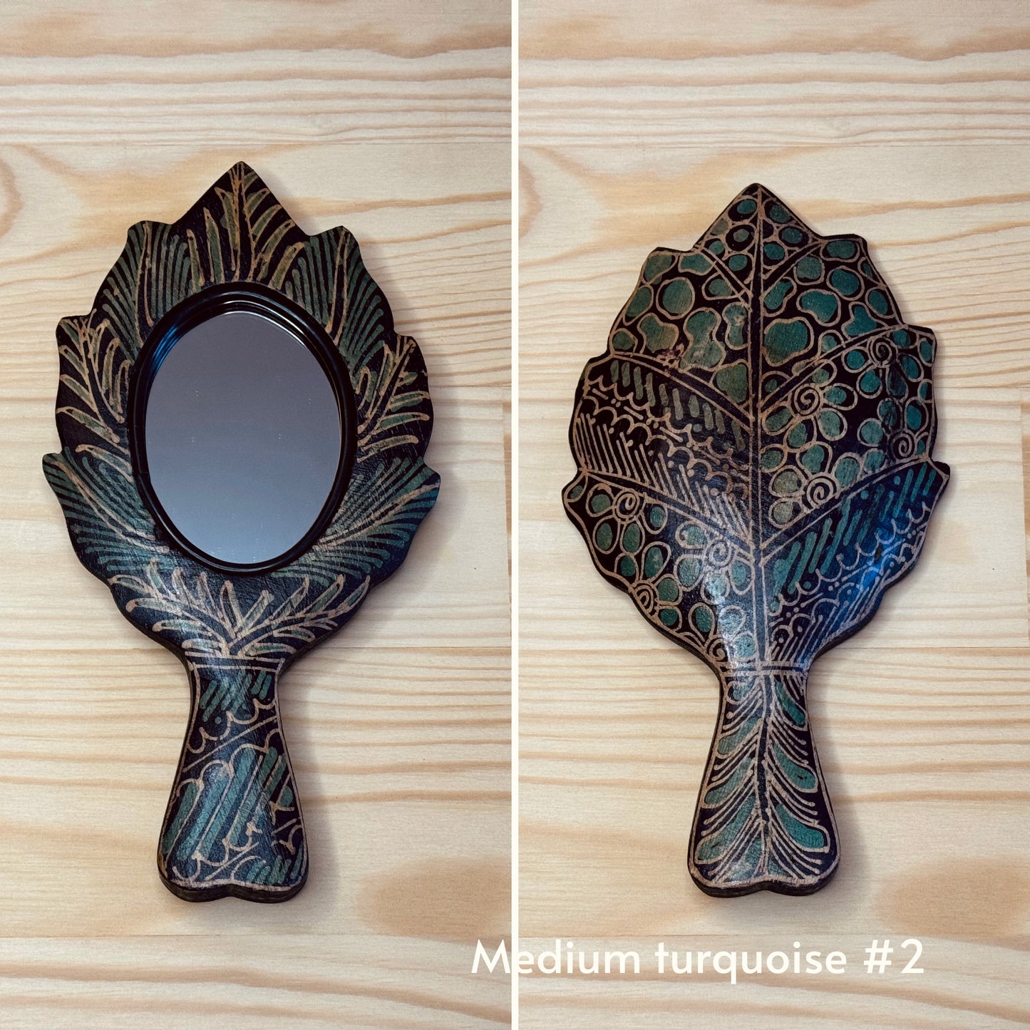 Batik wooden mirror M | Leaf | Turquoise